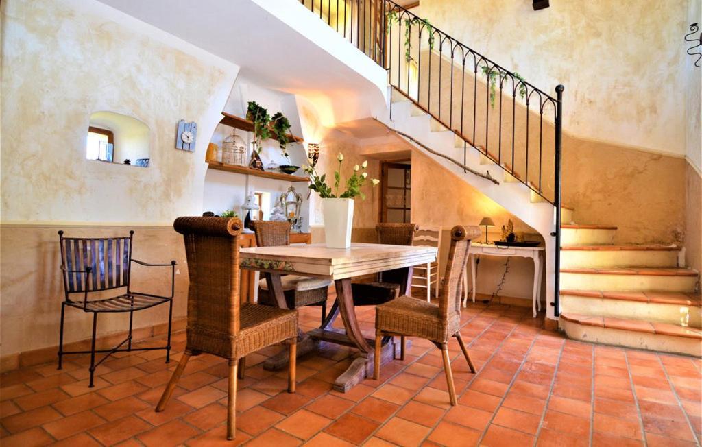 Mas Des Magnarelles / Uzes / Cevennes Villa Mejannes-les-Ales Exterior photo